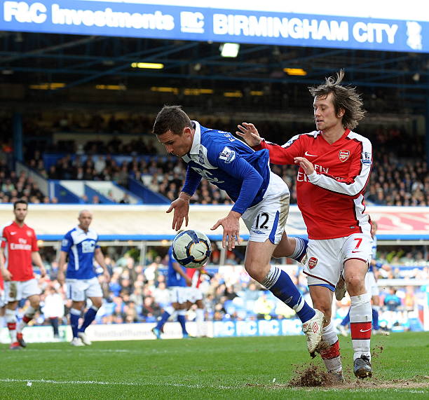 突的典范 突的典范